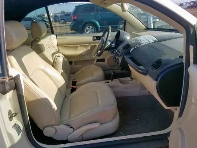 3VWPF31Y96M323453 - 2006 VOLKSWAGEN NEW BEETLE Կրեմագույն լուսանկար 5