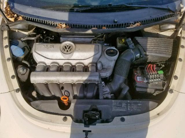 3VWPF31Y96M323453 - 2006 VOLKSWAGEN NEW BEETLE Կրեմագույն լուսանկար 7