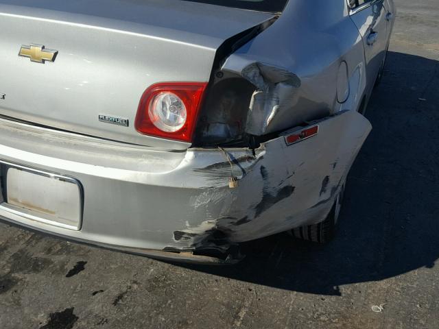 1G1ZC5E03AF233849 - 2010 CHEVROLET MALIBU 1LT ვერცხლისფერი ფოტო 9