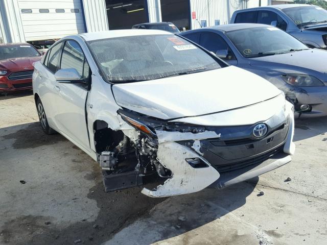 JTDKARFP0J3070497 - 2018 TOYOTA PRIUS PRIM WHITE photo 1