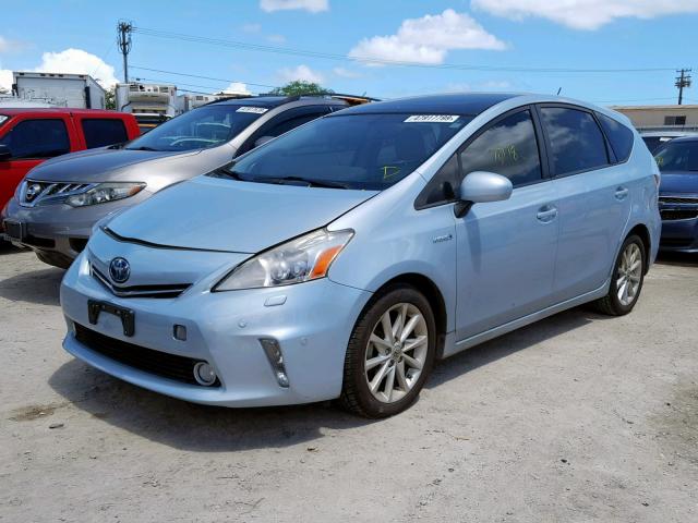 JTDZN3EU1C3018385 - 2012 TOYOTA PRIUS V BLUE photo 2