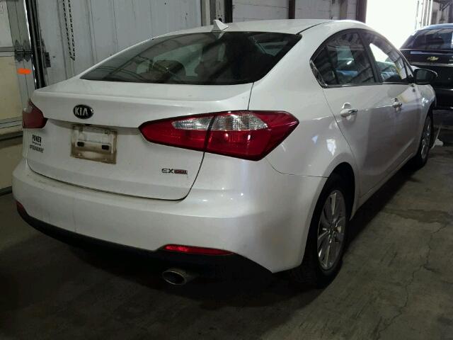 KNAFX4A8XE5120476 - 2014 KIA FORTE EX WHITE photo 4