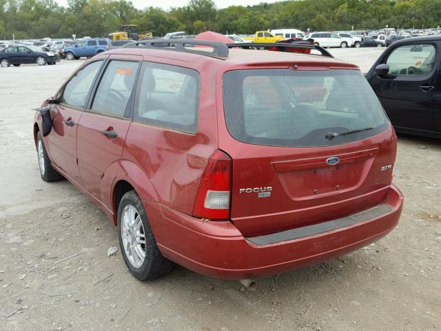 1FAHP36N15W148588 - 2005 FORD FOCUS ZXW RED photo 3