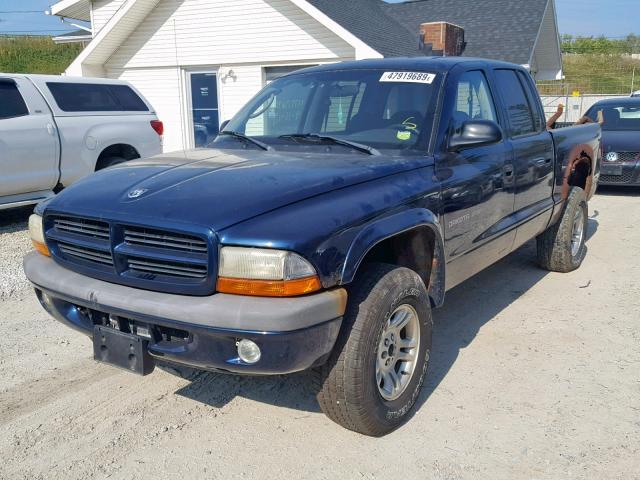 1B7HG38NX2S615209 - 2002 DODGE DAKOTA QUA BLUE photo 2