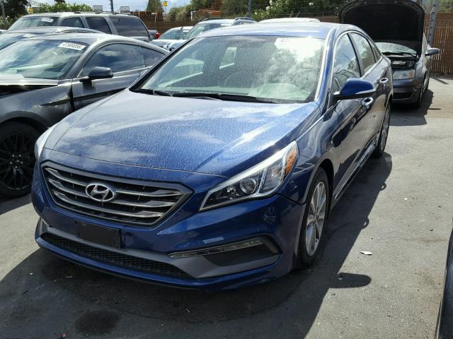 5NPE34AF5HH482051 - 2017 HYUNDAI SONATA SPO BLUE photo 2