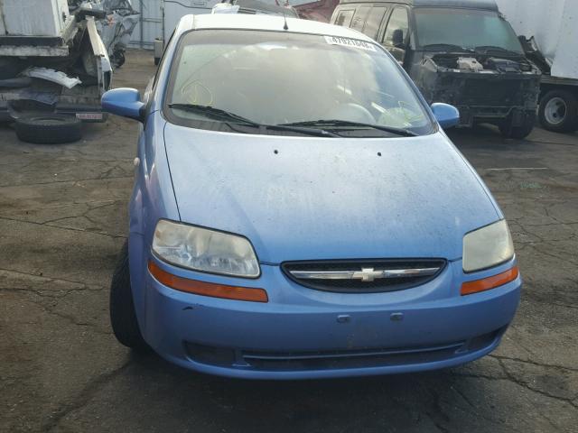KL1TD62655B379618 - 2005 CHEVROLET AVEO BASE Mavi foto 9