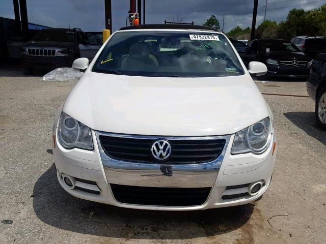 WVWBA71F77V012967 - 2007 VOLKSWAGEN EOS 2.0T WHITE photo 9