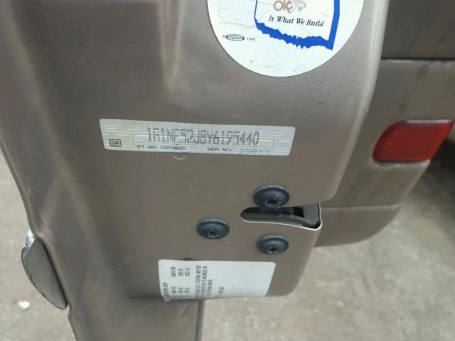 1G1NE52J8Y6195440 - 2000 CHEVROLET MALIBU LS GOLD photo 10