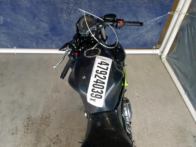 JKAEREG11KDA02405 - 2019 KAWASAKI ER650 G BLACK photo 5