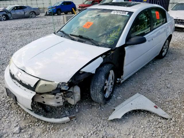 1G8AZ52F44Z227261 - 2004 SATURN ION LEVEL WHITE photo 2