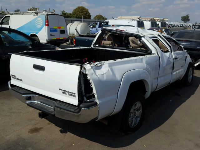 5TETU62N89Z606897 - 2009 TOYOTA TACOMA PRE WHITE photo 4