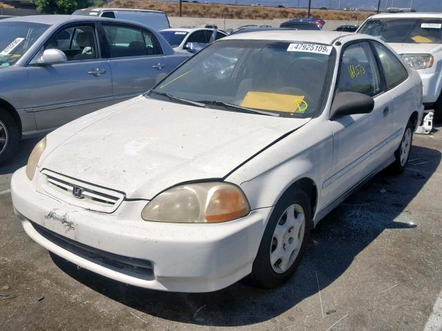 1HGEJ6227VL097354 - 1997 HONDA CIVIC DX WHITE photo 2