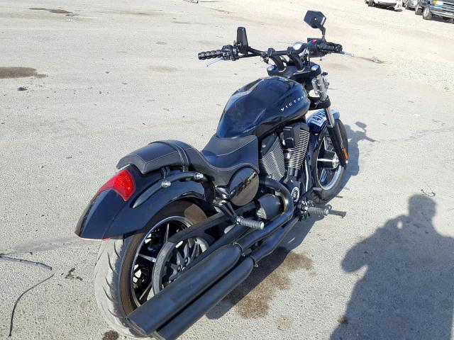 5VPMB36NXD3009181 - 2013 VICTORY MOTORCYCLES JUDGE BLACK photo 4