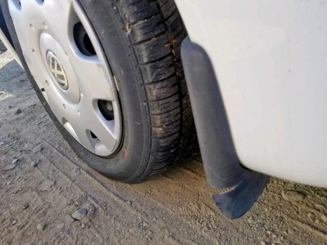 3VWCC21CXYM498240 - 2000 VOLKSWAGEN NEW BEETLE თეთრი ფოტო 9