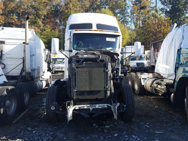 1XKAD49X0CJ330630 - 2012 KENWORTH CONSTRUCTI WHITE photo 9