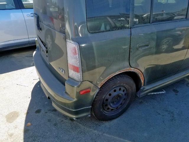 JTLKT334750217881 - 2005 TOYOTA SCION XB 灰色 照片 9