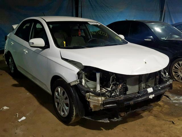 KNAFU4A24A5238599 - 2010 KIA FORTE EX WHITE photo 1