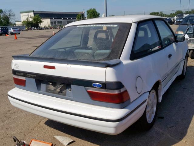 1FAPP93J2KW365434 - 1989 FORD ESCORT GT WHITE photo 4