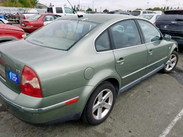 WVWRH63B54P107350 - 2004 VOLKSWAGEN PASSAT GLX GREEN photo 4