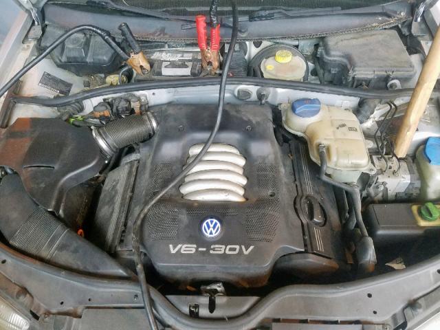 WVWBH63B21P010247 - 2001 VOLKSWAGEN PASSAT GLX SILVER photo 7