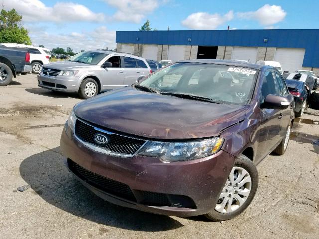 KNAFU4A28A5808393 - 2010 KIA FORTE EX BURGUNDY photo 2