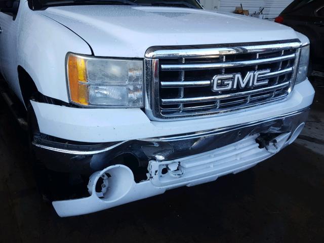 3GTEC13C07G524666 - 2007 GMC NEW SIERRA WHITE photo 9