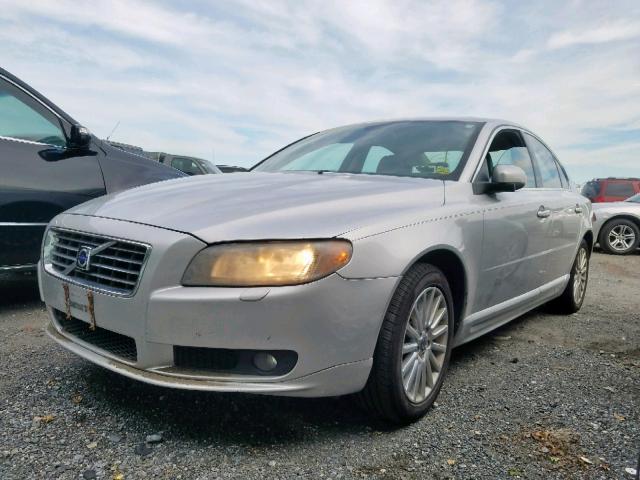 YV1AS982771034038 - 2007 VOLVO S80 3.2 SILVER photo 2