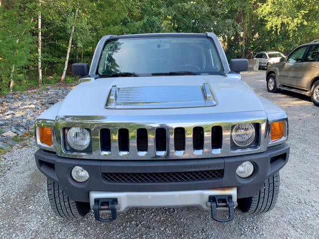 5GTEN13E898111181 - 2009 HUMMER H3 WHITE photo 5