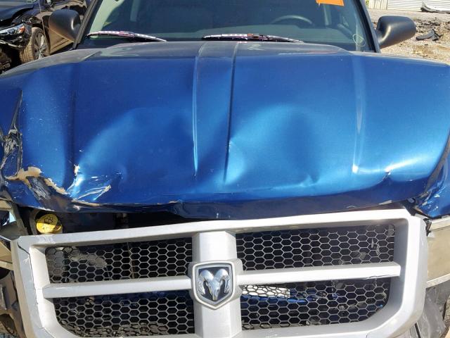 1D7HW38KX9S816603 - 2009 DODGE DAKOTA SXT BLUE photo 7