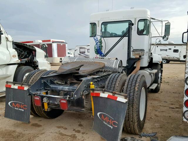 2XKHAN7XX9M238796 - 2009 KENWORTH CONSTRUCTI WHITE photo 4