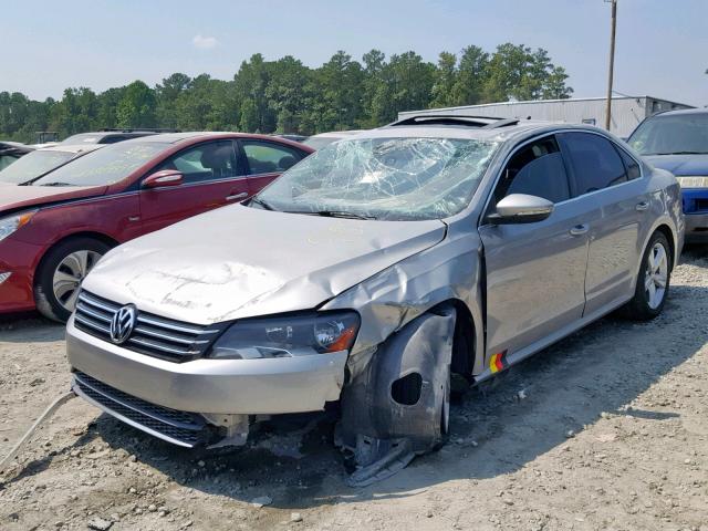 1VWBH7A38CC013453 - 2012 VOLKSWAGEN PASSAT SE SILVER photo 2