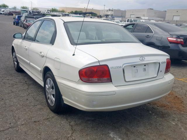 KMHWF25SX5A163928 - 2005 HYUNDAI SONATA GL WHITE photo 3