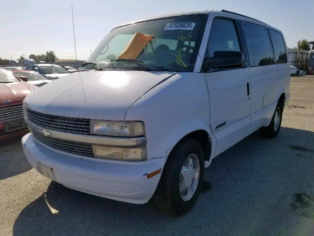 1GNDM19W4XB121770 - 1999 CHEVROLET ASTRO WHITE photo 2