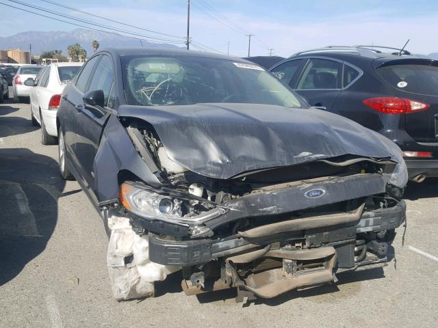 3FA6P0UU6JR142251 - 2018 FORD FUSION S H GRAY photo 1