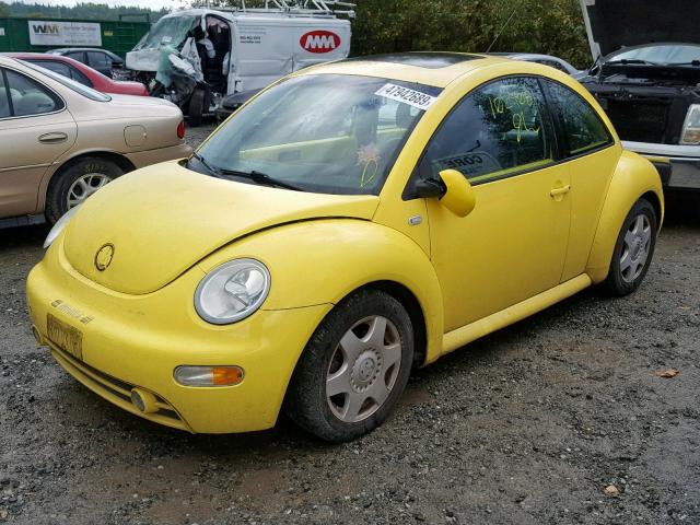 3VWDC21C71M405717 - 2001 VOLKSWAGEN NEW BEETLE ყვითელი ფოტო 2