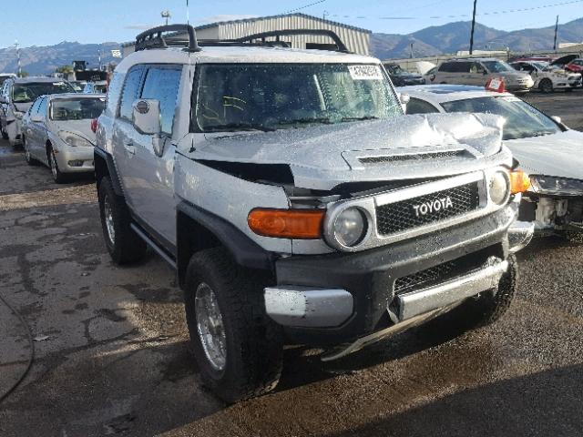 JTEBU11F970057065 - 2007 TOYOTA FJ CRUISER SILVER photo 1