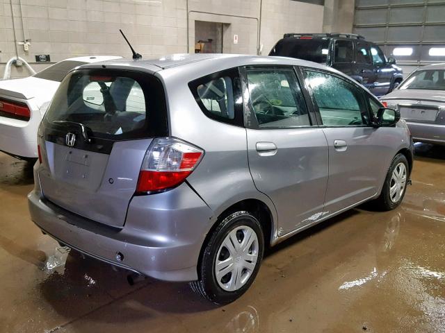 JHMGE88229S012896 - 2009 HONDA FIT GRAY photo 4