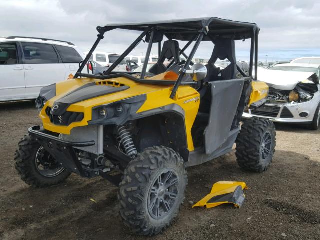 3JBKKCP18BJ003106 - 2011 CAN-AM COMMANDER YELLOW photo 2