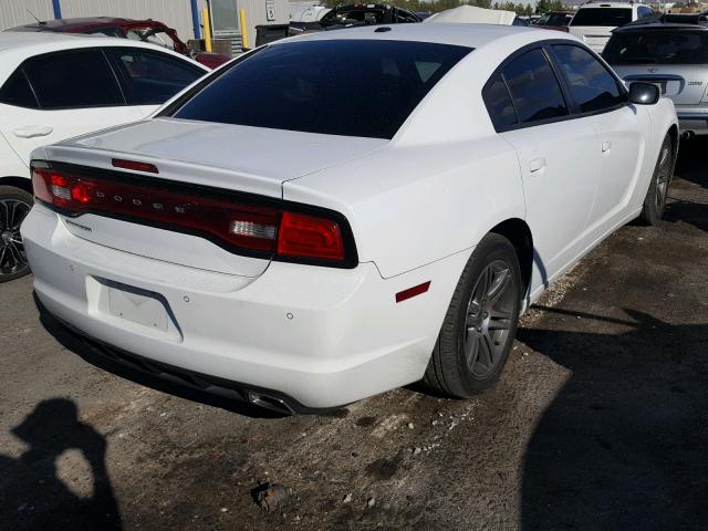 2C3CDXHG5CH187204 - 2012 DODGE CHARGER SX WHITE photo 4