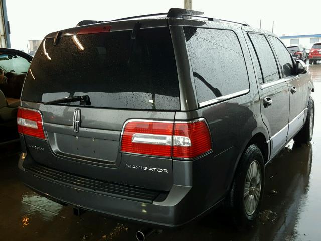 5LMJJ2J5XEEL07637 - 2014 LINCOLN NAVIGATOR ნაცრისფერი ფოტო 4