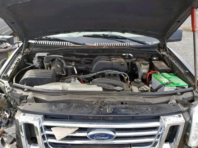 1FMEU64E26UA86878 - 2006 FORD EXPLORER E GRAY photo 7