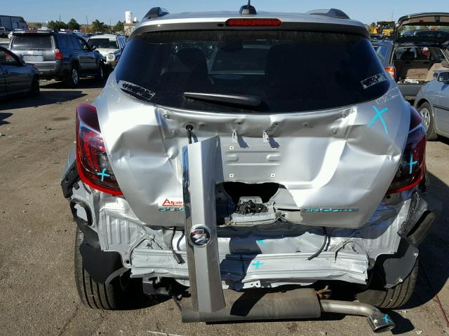 KL4CJCSB3HB138605 - 2017 BUICK ENCORE ESS SILVER photo 9