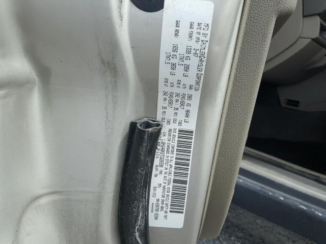 1J8HG48K67C626598 - 2007 JEEP COMMANDER GOLD photo 10