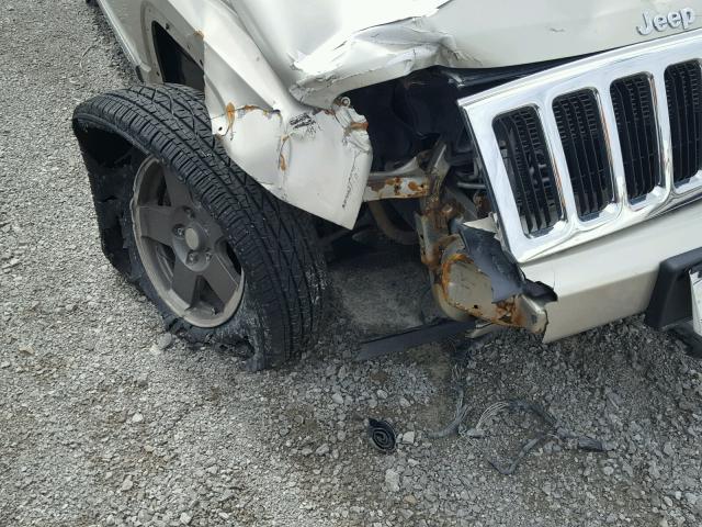 1J8HG48K67C626598 - 2007 JEEP COMMANDER GOLD photo 9