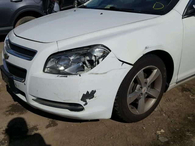 1G1ZC5E13BF103127 - 2011 CHEVROLET MALIBU 1LT WHITE photo 9