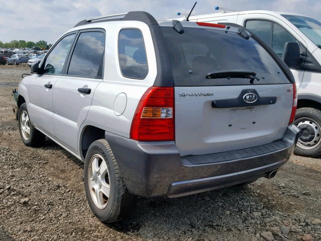 KNDJF724067264301 - 2006 KIA NEW SPORTA SILVER photo 3