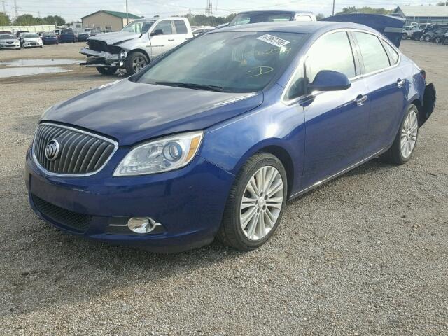 1G4PP5SK5E4150011 - 2014 BUICK VERANO BLUE photo 2