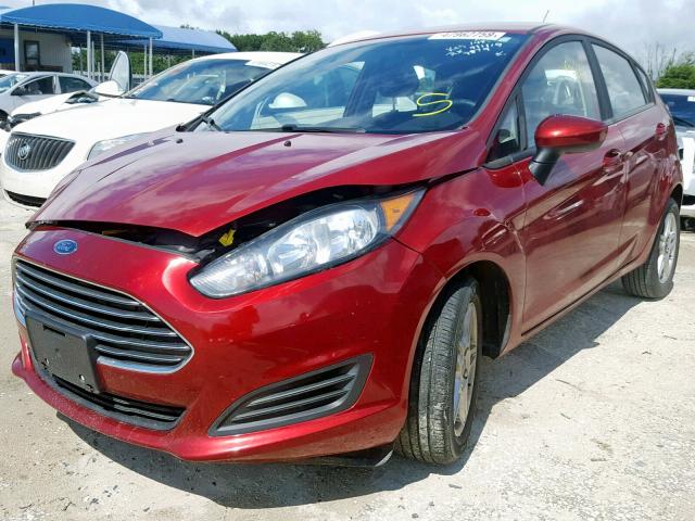 3FADP4EJ7HM137179 - 2017 FORD FIESTA SE BURGUNDY photo 2