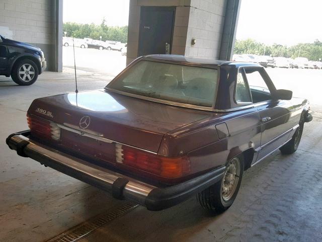 WDBBA45A8CB015870 - 1982 MERCEDES-BENZ 380 SL MAROON photo 4