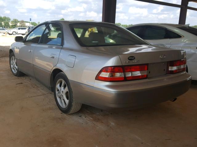 JT8BF28G515105897 - 2001 LEXUS ES 300 SILVER photo 3